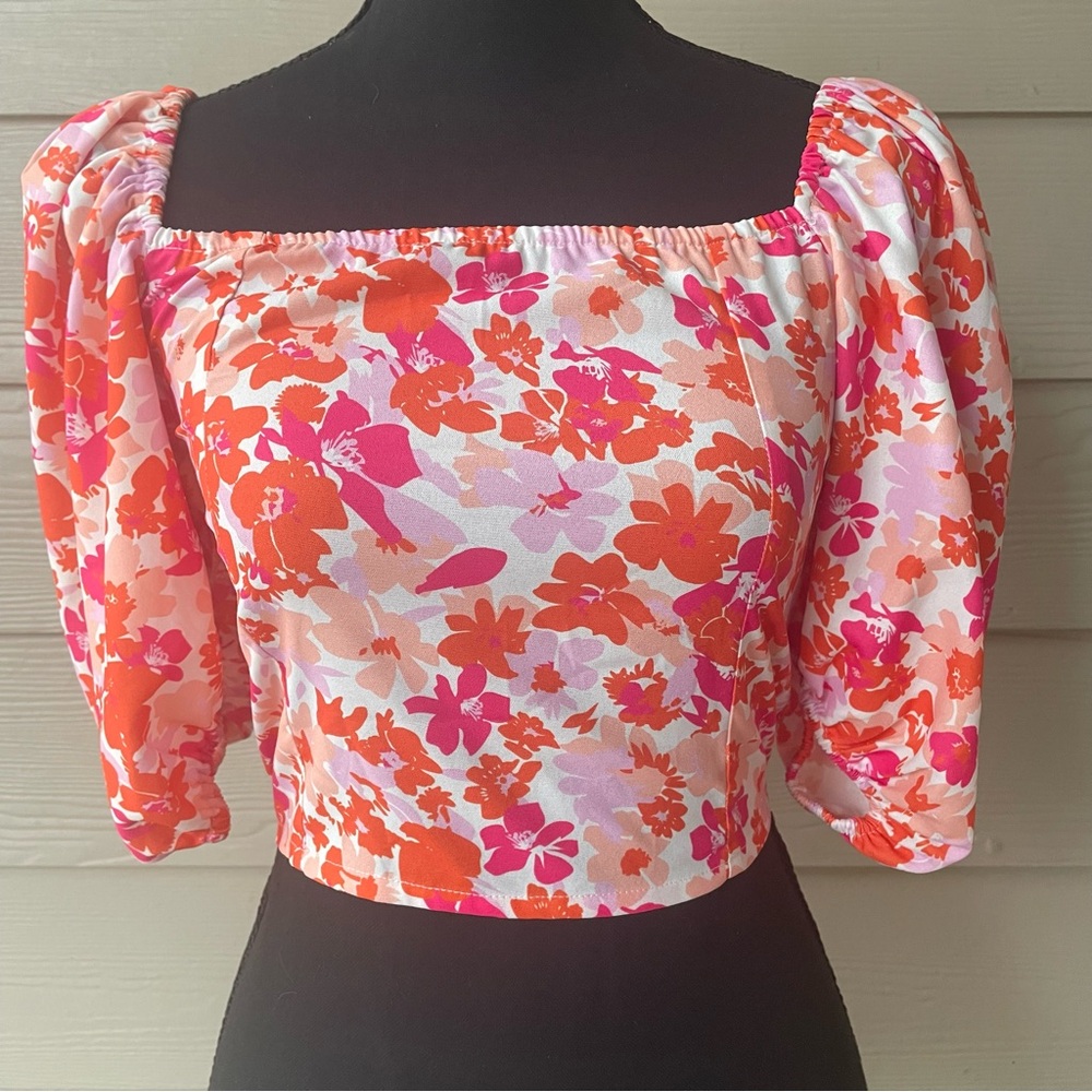 Pink Lily Vibrant Floral Puff Sleeve Blouse, Size S